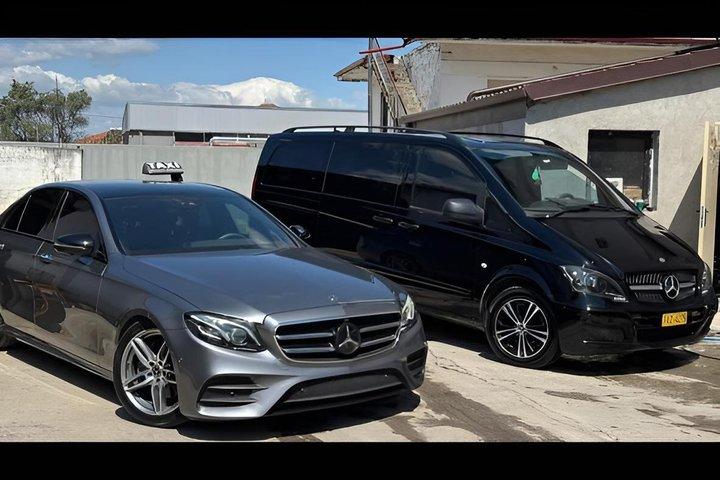 Tour privado de Olympia desde Katakolon en mini furgoneta (1 - 8 personas)