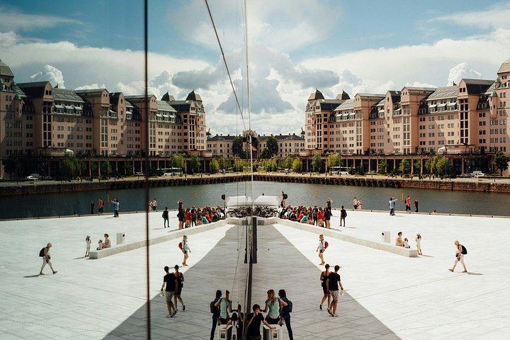 Oslo Private Sightseeing Tour with Pickup