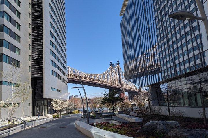 Roosevelt Island Tramway und selbstgeführte Geschichtstour