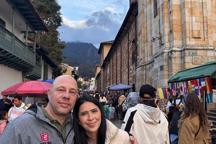 4 Visita guiada ao museu e cidade com café e lanche em Bogotá