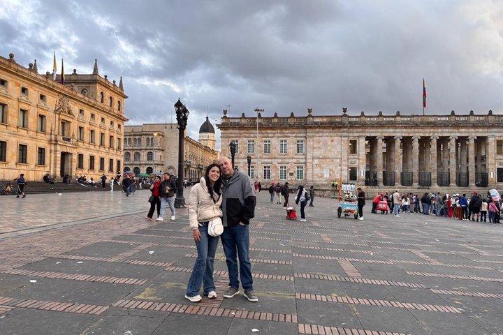 4 Visita guiada ao museu e cidade com café e lanche em Bogotá