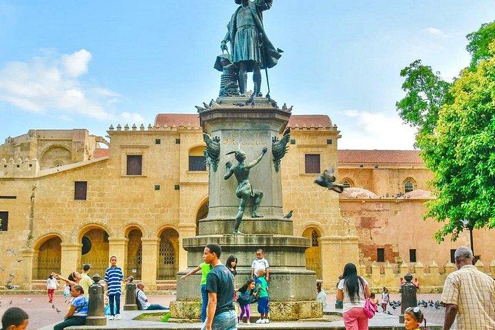 Santo Domingo and Los Tres Ojos Day Tour from Punta Cana