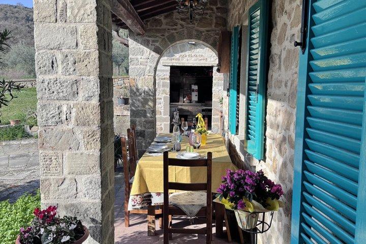 Eetervaring bij een lokale inwoner in Cortona met showcooking