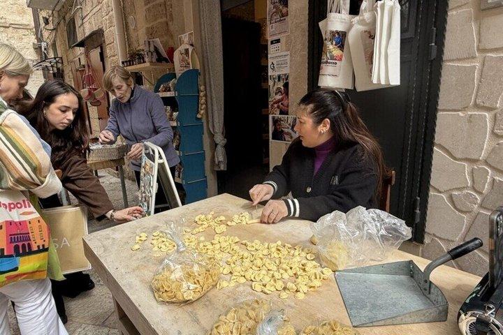 Bari for Foodies : Visite gastronomique de rue de Bari Vecchia - Tout inclus !