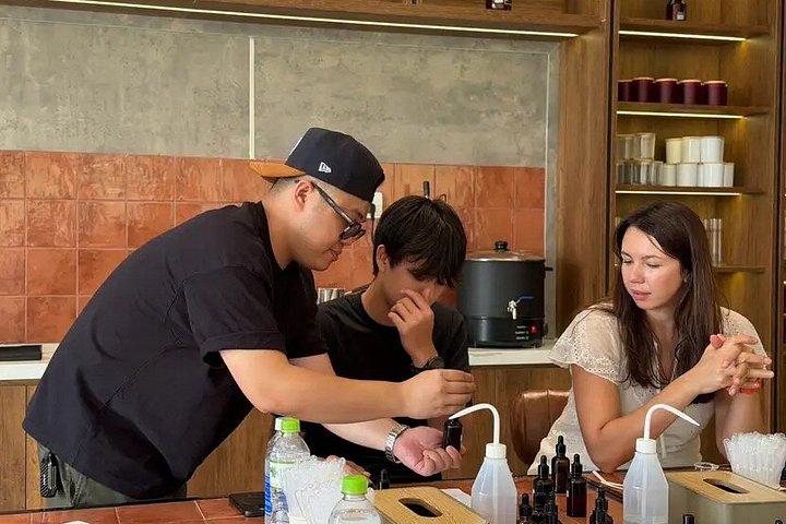 ホイアンの香りキャンドルと香水作りワークショップを体験