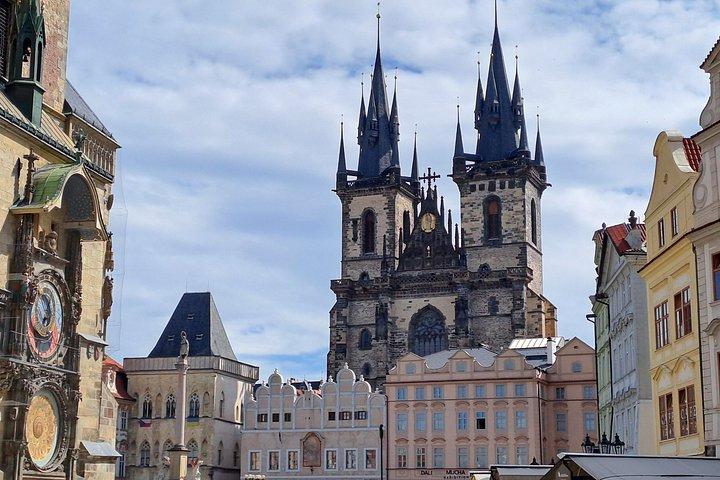 Prag-Rundreise auf Spanisch in einer kleinen Gruppe