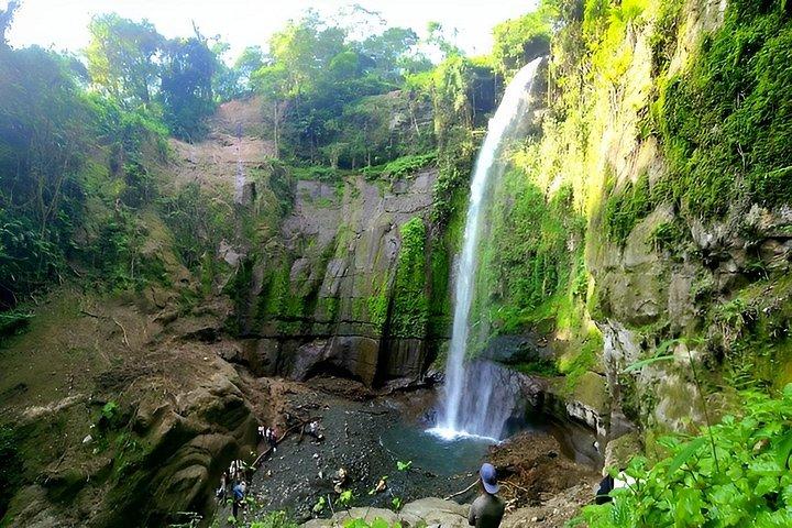 Arusha Napuru Waterfalls Local Coffee Tour and Lake Duluti