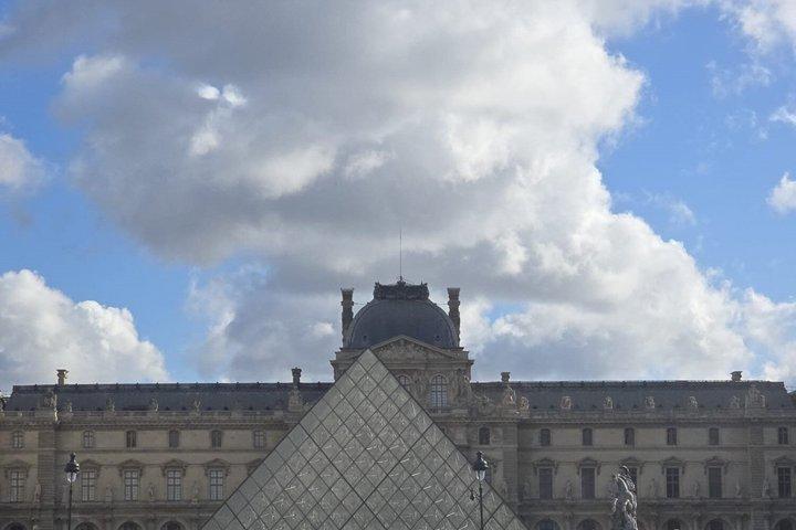 Besichtigung des Louvre und des Tuileriengartens