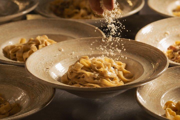 ローマのパスタ料理教室 - ナヴォーナ広場のフェットチーネクラス