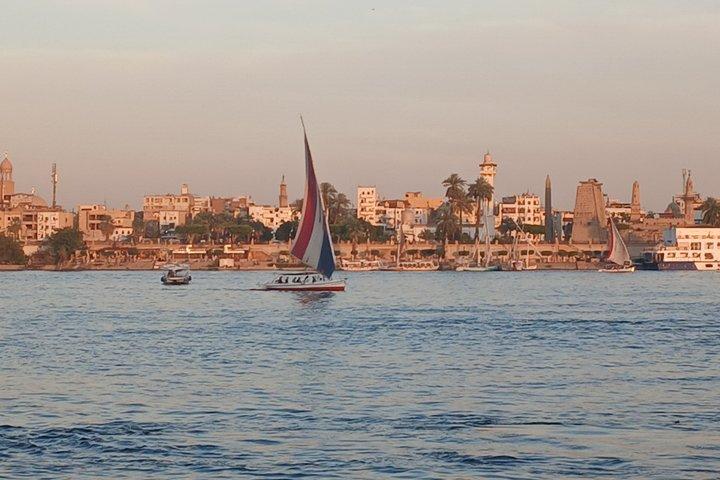 Volledige dagtour Luxor Oost- en westoever privé