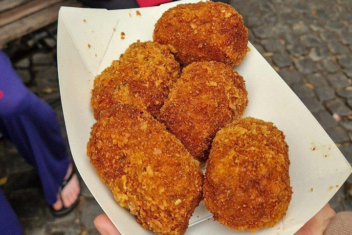 トラステヴェレで味わうグルメウォーキングツアー - ローマ（SHARED）