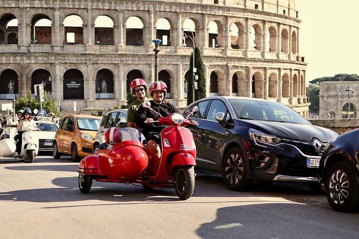Vespa Sidecar Tour in Rom