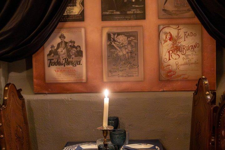 Scopri Fado con Concerto e Cena inclusi