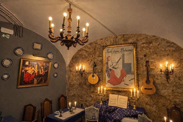 Upptäck Fado med konsert och middag ingår