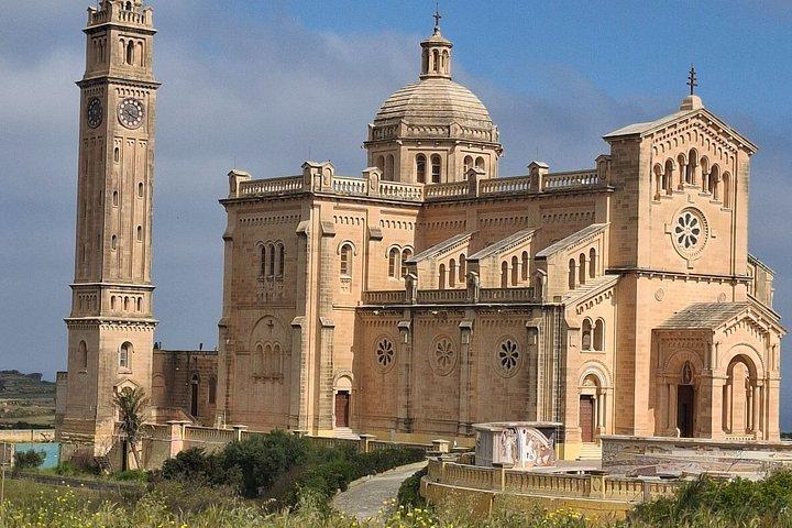 Gozo Full Day Tour with Private Driver