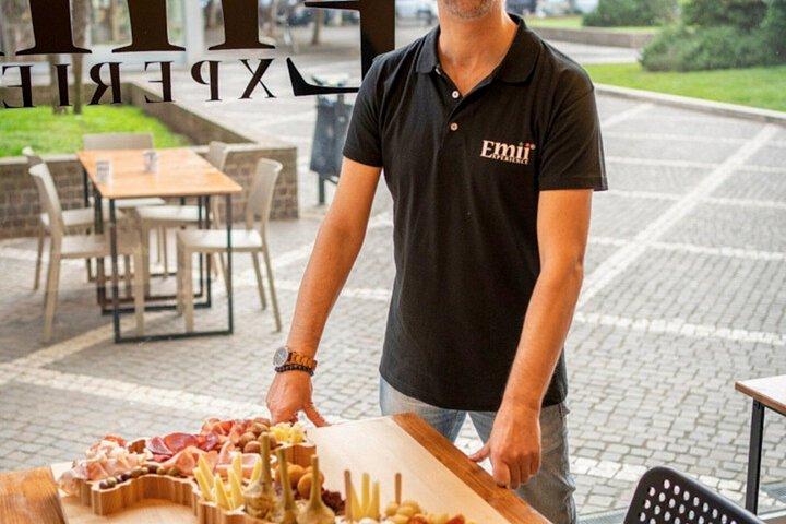 イタリア特許取得のシェイプボードでレッチェ・イタリア語・リージョナル・テイスティング