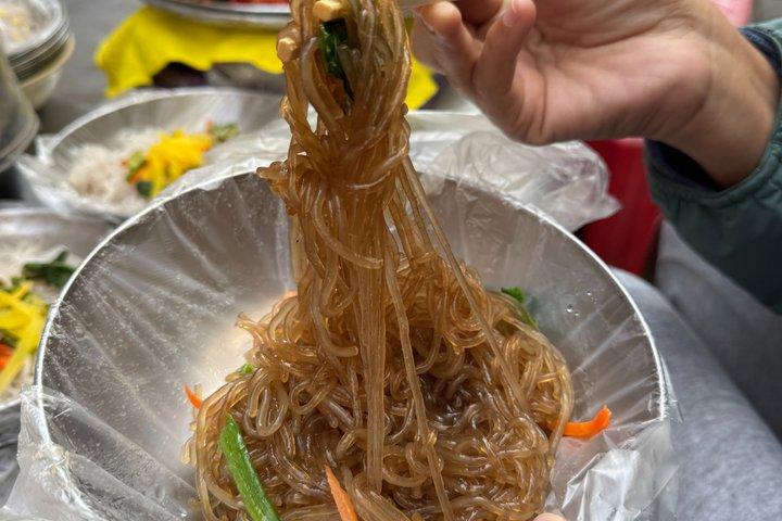キムチキッチンズ釜山フードツアー10+試食付き
