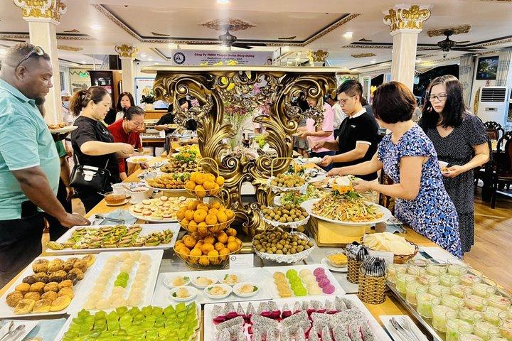 Ho Chi Minh City espectáculo de marionetas de agua y crucero panorámico con cena