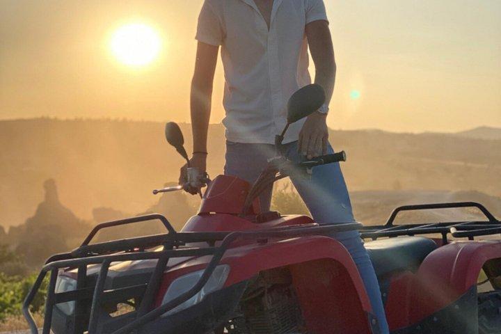 Kappadokien Sonnenuntergang ATV-Erlebnis durch Täler