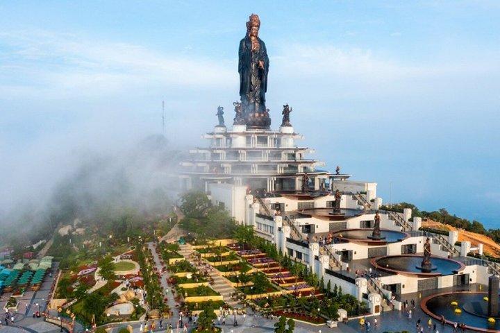 Black Virgin Moutain & Cao Dai Temples & Cu Chi Tunnels