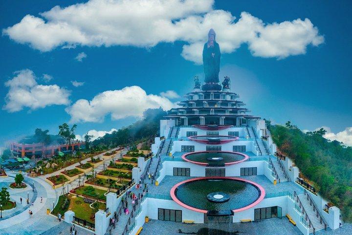 VIP - ブラックヴァージンマウンテン - カオダイ寺院 - クーチートンネル