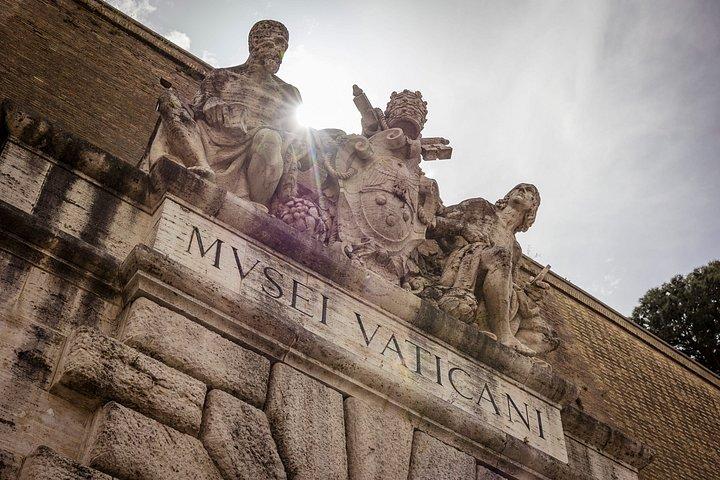 Vatican & St Peter’s Basilica: Must-Sees in 3 Hrs