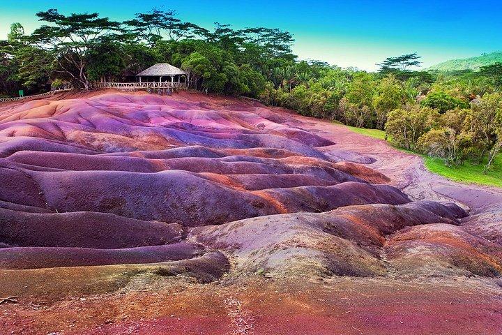 Authentic Exclusive Chamarel Tour visit to 4 Parks and Lunch