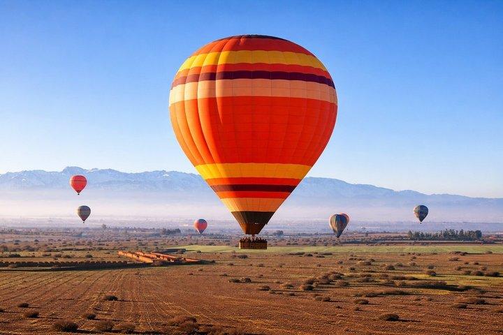 Heißluftballonfahrt in Marrakesch bei Sonnenaufgang – Frühstück