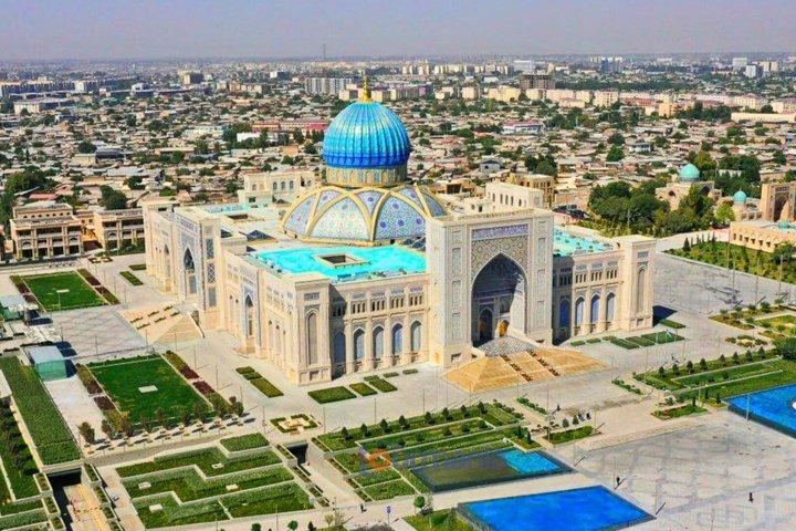 Islamitisch Beschavingscentrum Tour met traditionele Oezbeekse maaltijd