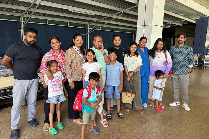 コロンボ空港からタクシーでアハンガマ、ウェリガマ、ミリッサへ