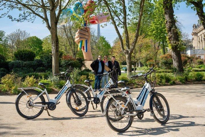 Visite privée de 2,5 - Heure Paris E-Bike Highlights