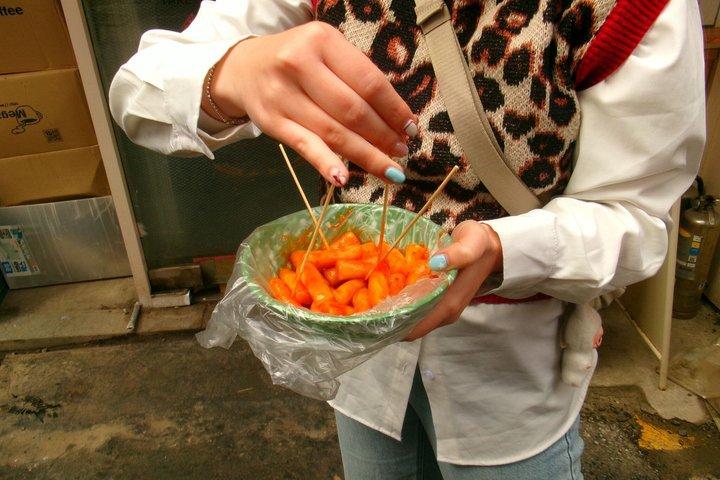 ソウル：12+味覚＆飲酒ゲームと隠された市場フードツアー