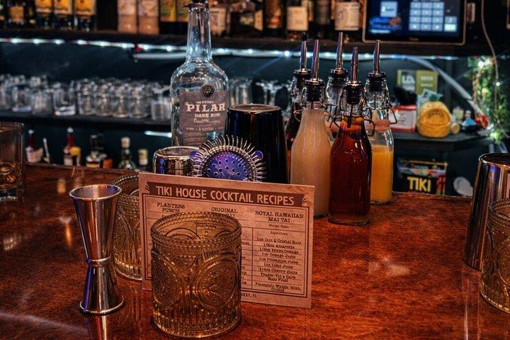 Tiki Cocktail Class i Key West, Florida
