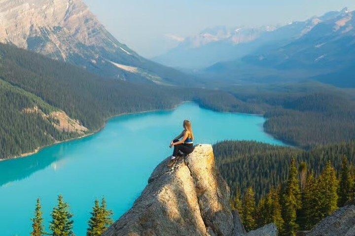 Explore 4 Lakes and Banff Town Full day Tour