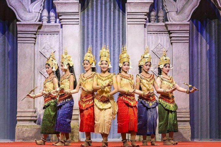 Siem Reap: Amazon Angkor Restaurant Buffet & Apsara Dance