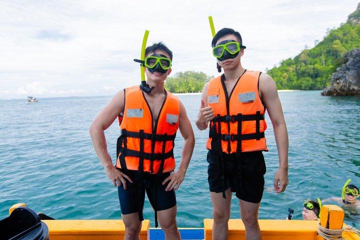 Four Islands Group Tour from Krabi with Lunch