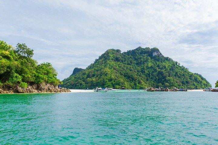 Four Islands Group Tour from Krabi with Lunch