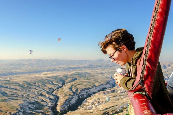Luxor Hot Air Balloon Ride com Hotel Pickup