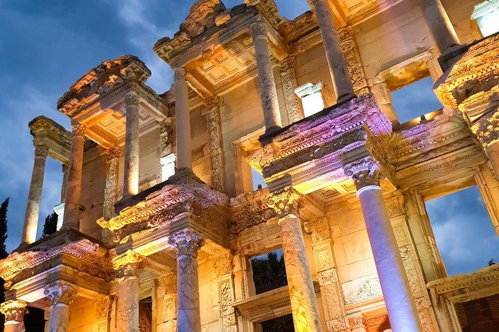 Istanbul: Pamukkale and Ephesus 2-Day Tour with Flights