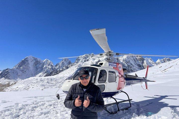 Landing Everest Base Camp Kalapathar per helikopter met ontbijt