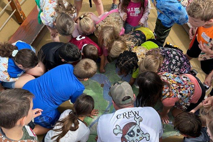 Croisière d'aventure pirate pour enfants à Murrells Inlet