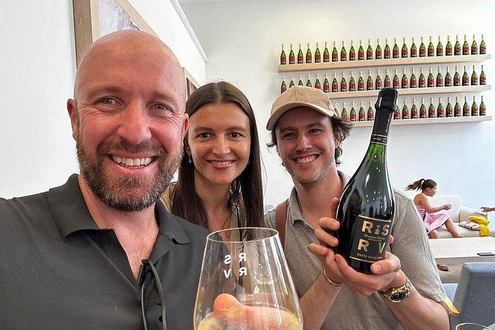 ル・マレのパリプライベートフードツアー：ワイン＆地元フランス語料理