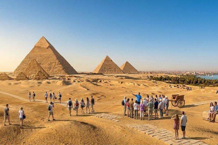 Excursion d'une journée au Caire depuis les pyramides et le musée Hurghada