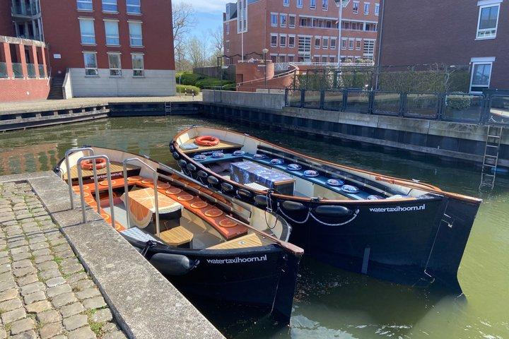 Andata e ritorno, visita il porto dei Paesi Bassi con una barca elettrica a Hoorn