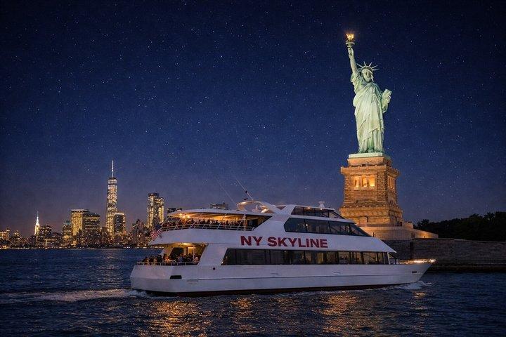 45 - Minute Express Nachtkreuzfahrt zur Freiheitsstatue