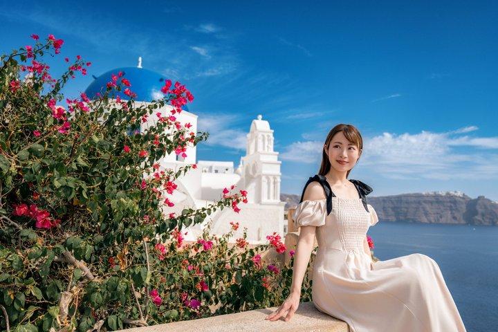 Mini sessione fotografica per viaggiatori singoli a Oia
