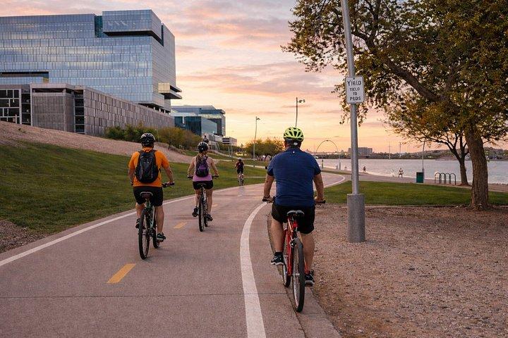 Guided Sunset E Bike Ride along Rio Salado