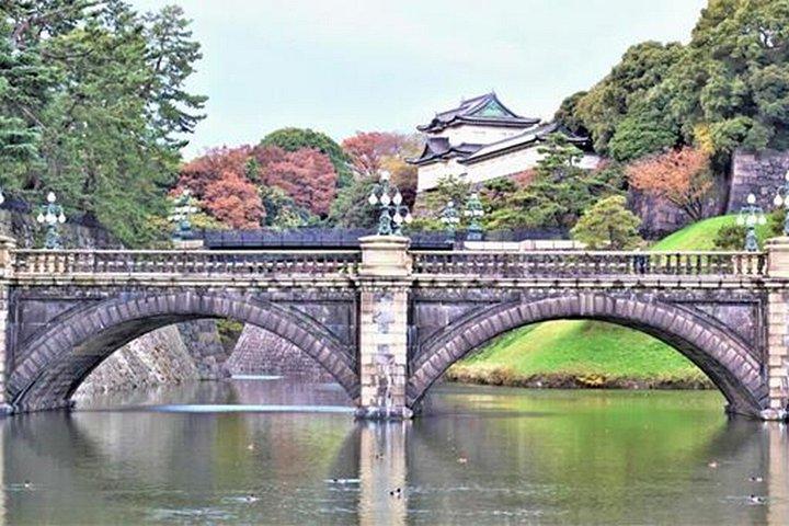 羽田空港から東京へ 民間送迎ハイエースバン 最大9台