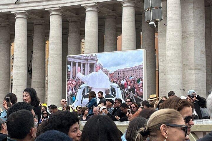 Papst Leo XIV. Audienz mit Führung