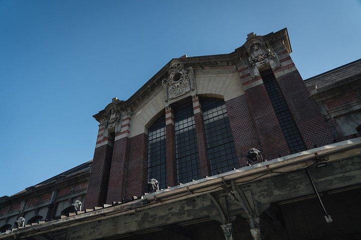 Taichung Rail and River Shared Walking Tour (Tip-based)